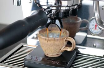Our Resident Barista Explains Why You Need a Coffee Scale